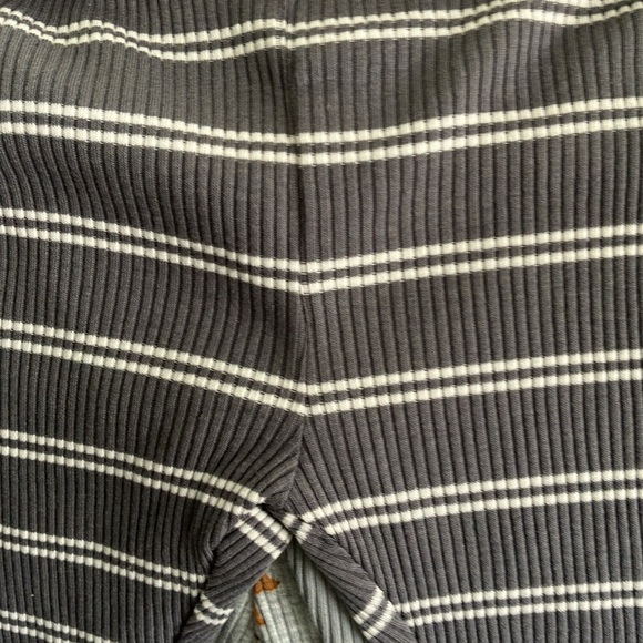 Set of 4 cotton & polyester pants - Picture 6 of 8